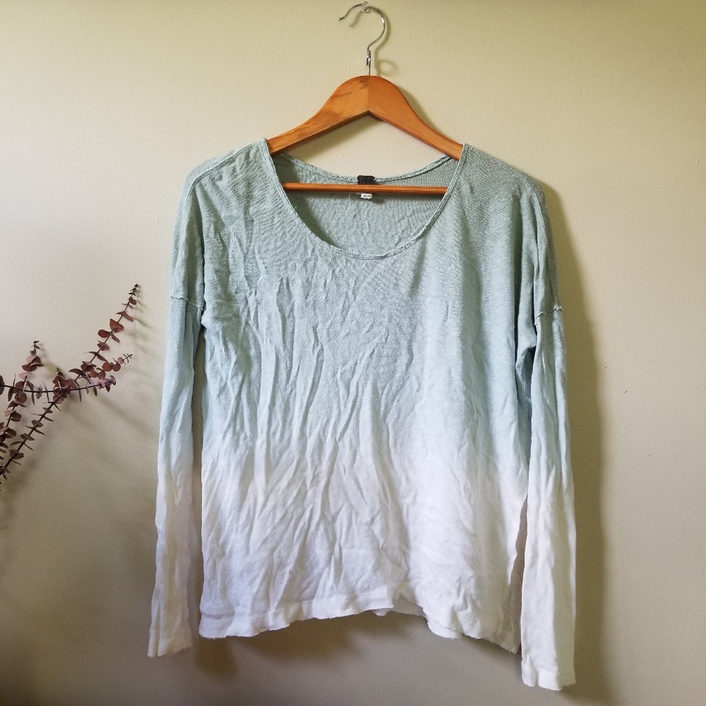 Free People slouchy oversized silhouette fit long sleeve